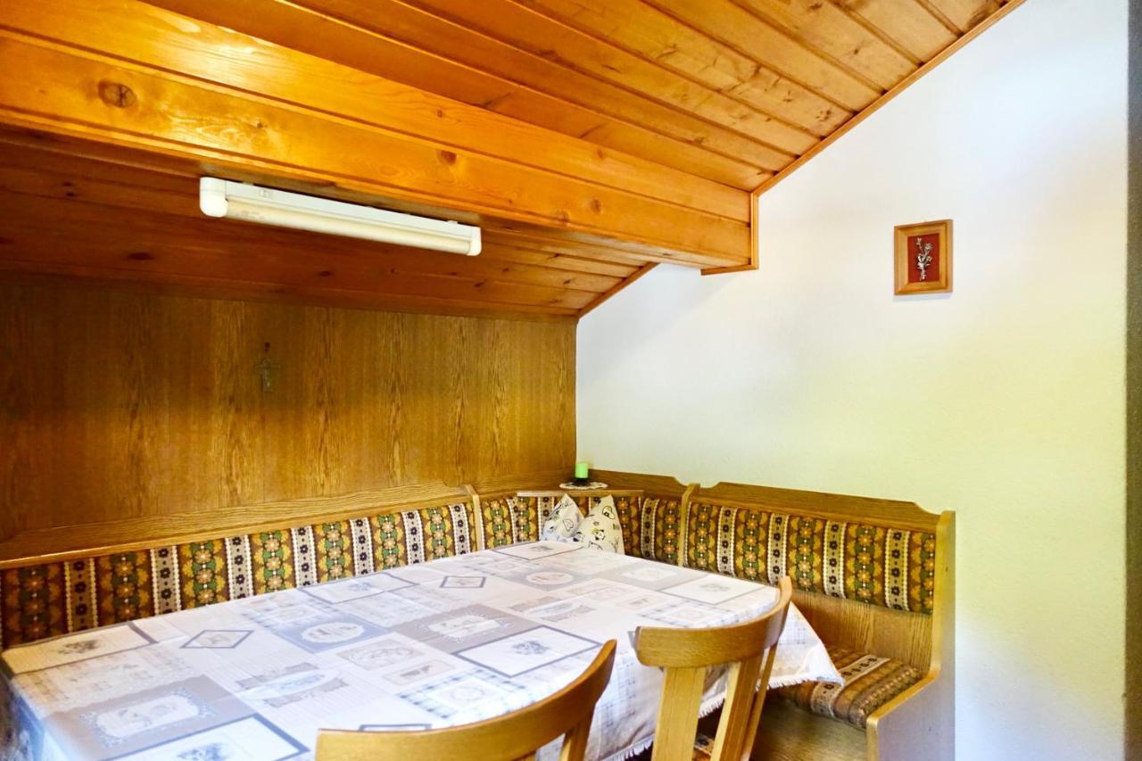 Ciasa Preroman Mansarde Apartment San Martino in Badia Ngoại thất bức ảnh